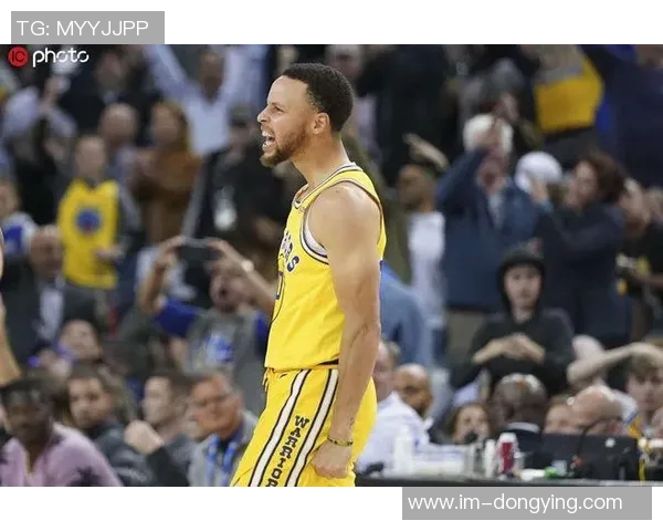 克莱崇拜的4号秀展现多面才华获库里认可非同寻常